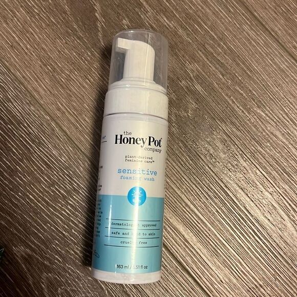 Brand New Honey Pot Sensitive Foaming Wash - Picture 1 of 1